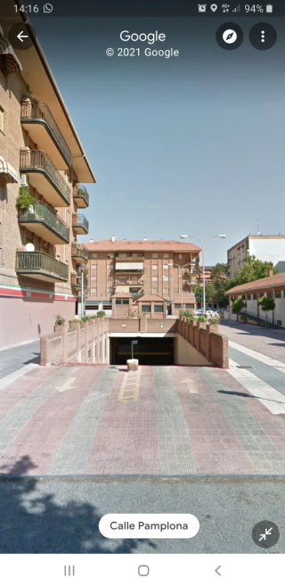 Amplia plaza de garaje