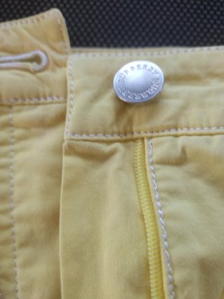 Falda Burberry London Amarilla
