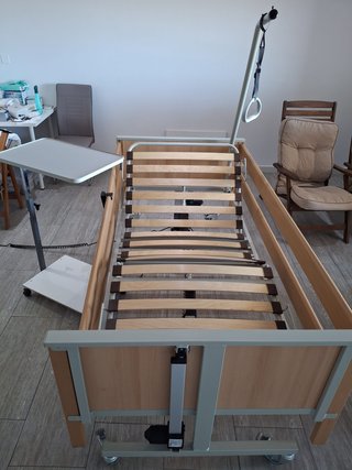 Cama articulada eléctrica con colchón