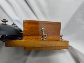 Timbre antiguo exterior para teléfono