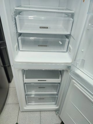 Nevera combi Whirlpool 191/60cm clase E con garant