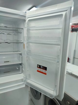 Nevera combi Whirlpool 191/60cm clase E con garant