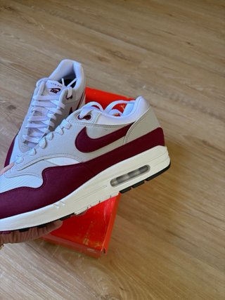 Nike Air Max 1 '87 Stranger Things Steve