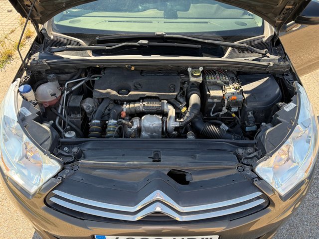 Citroen C4 2011