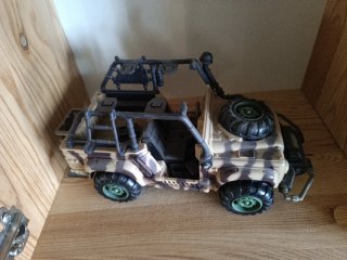 Jeep Militar Madelman Camuflaje