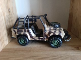 Jeep Militar Madelman Camuflaje