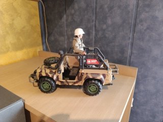 Jeep Militar Madelman Camuflaje