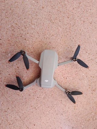 Dron DJI Mini 2 + Accesorios