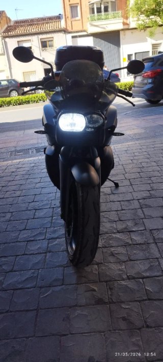 BMW K1200R Negra