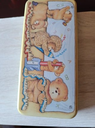Astuccio vintage in metallo con orsetti anni '80