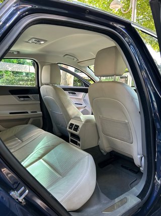 Jaguar XF 2.0 AUT UNICO PROPIETARIO