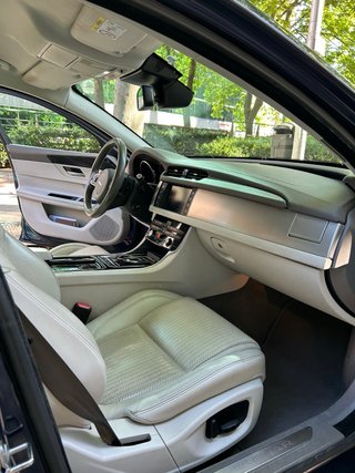 Jaguar XF 2.0 AUT UNICO PROPIETARIO