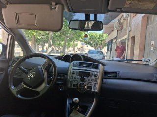 Toyota Verso 2009