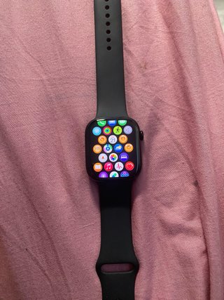 Apple Watch Series 11 GPS 46mm Tiene su caja