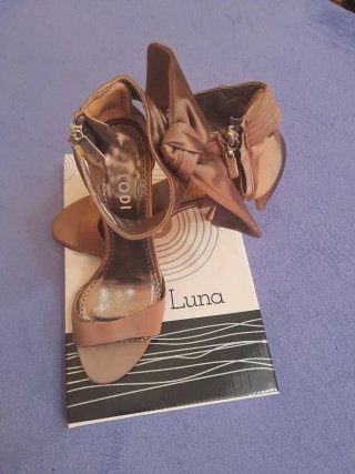 Sandalias Lodi Piel y Raso Tacon Talla 38
