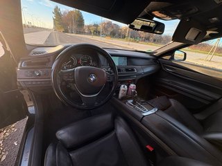BMW 740 2012