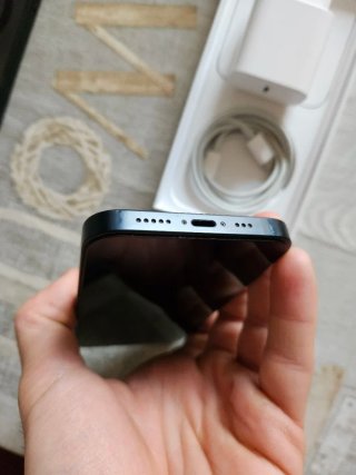 iPhone 14 128GB Nero + Accessori