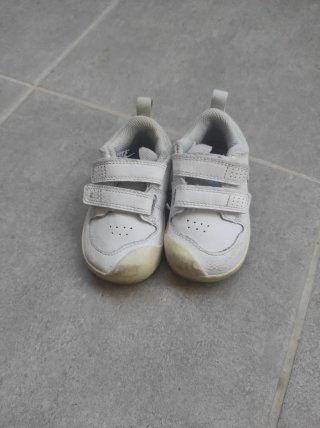 Zapatillas Nike Bebé Velcro Blancas