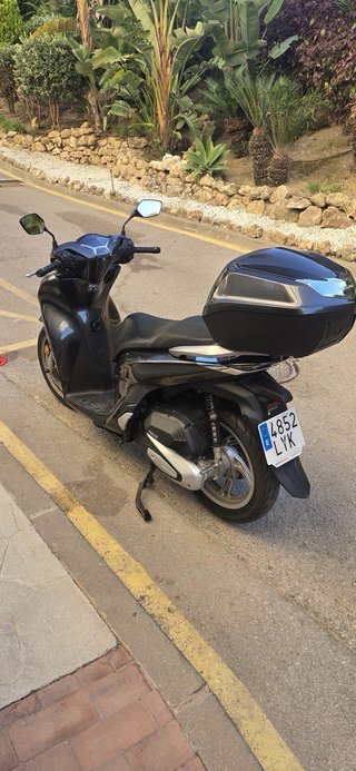 Honda SH125i 2022