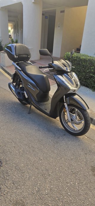 Honda SH125i 2022