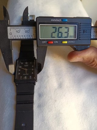 Casio MQ-27 Quartz Nero Rettangolare Vintage