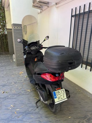 Piaggio X7 300 Evo Negra