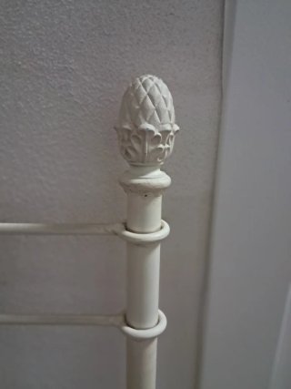 Cabecero de forja blanco
