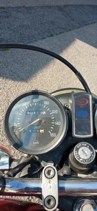 Yamaha 250cc Special Roja