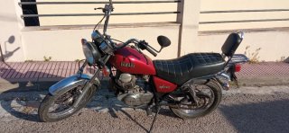 Yamaha 250cc Special Roja