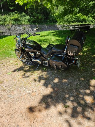 Kawasaki VN900 Classic Negra