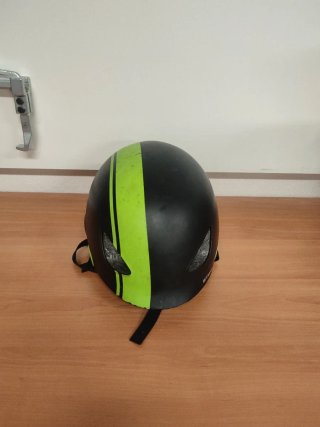 Casco infantil bici/skate negro/verde