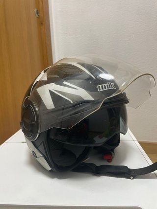 Casco Moto Jet Negro con Visera