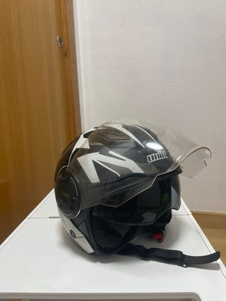 Casco Moto Jet Negro con Visera
