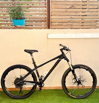 NSBIKES ECCENTRIC 27.5. HT 160 mm.