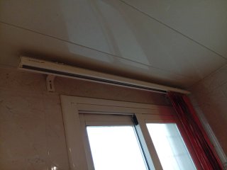 Cortina a lamelle verticali in tessuto screen 1m x 1,10