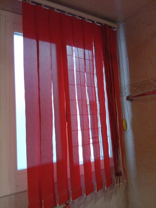 Cortina a lamelle verticali in tessuto screen 1m x 1,10