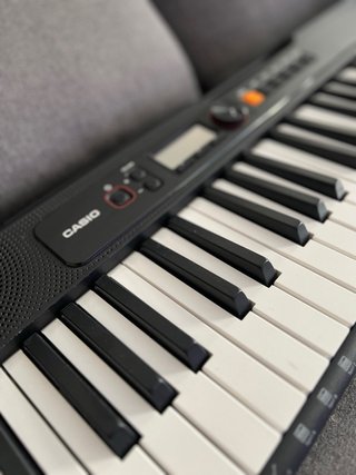 Teclado Casio Casiotone CT-S200