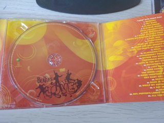 The Beatles Love doble CD, CD y Dvd