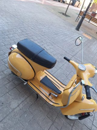 Vespa 150s 1965 Amarilla
