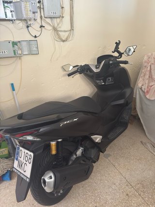 Honda PCX 125 DX Negra