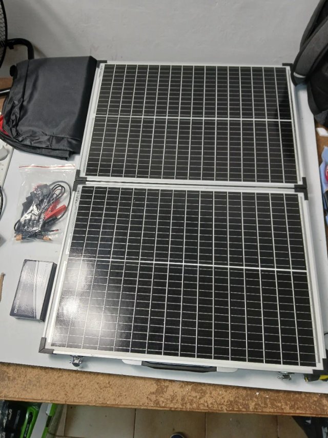 Panel Solar Portátil 100W