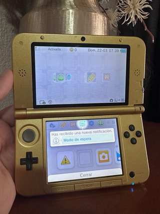 Nintendo 3DS XL Edición Zelda Dorada