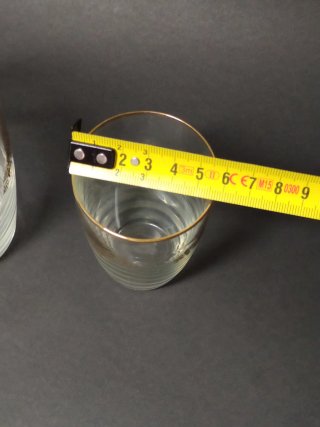 2 Vasos Vintage Flores Doradas