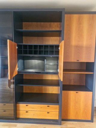 Mueble de salón modular madera y cristal