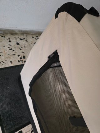 Box per cani beige e nero