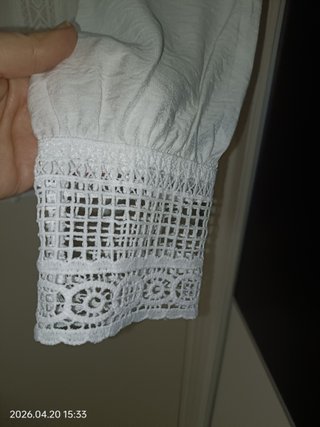 Blusa blanca romántica vintage