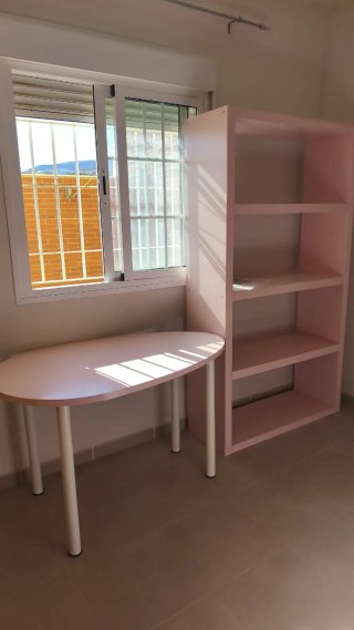 Mesa y Estantería Infantil Rosa
