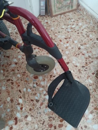 Silla de ruedas con motor