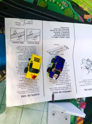 Circuito tipo scalextric Micro Machines famosa