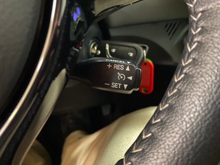 Toyota Yaris Active 1.5 100H HEV Espectacular!!!!!